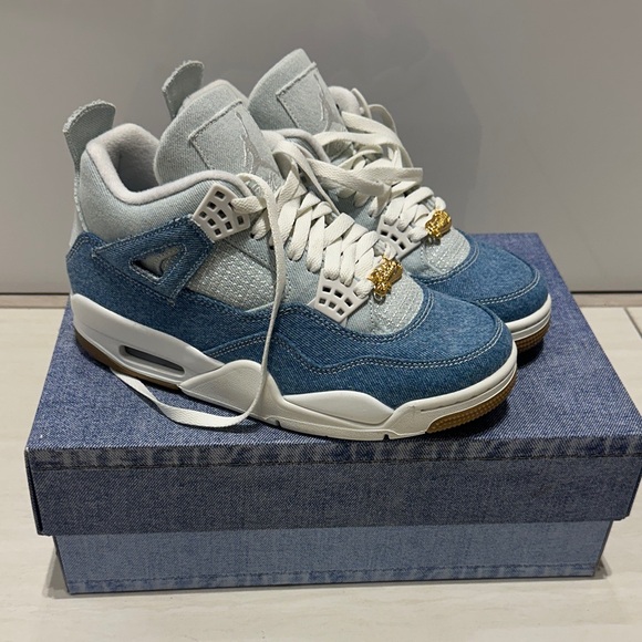 Nike Air Jordan 4 Retro Tex. Brand new with box.
